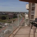 Sea View Family