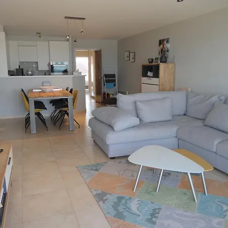 Apartment Scorpio B0704 With Frontal Sea View *
